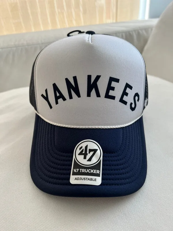 47 Brand New York Yankees Cooperstown Navy Script 47 Trucker Fm BCPTN-SFOAM17KPPNY27