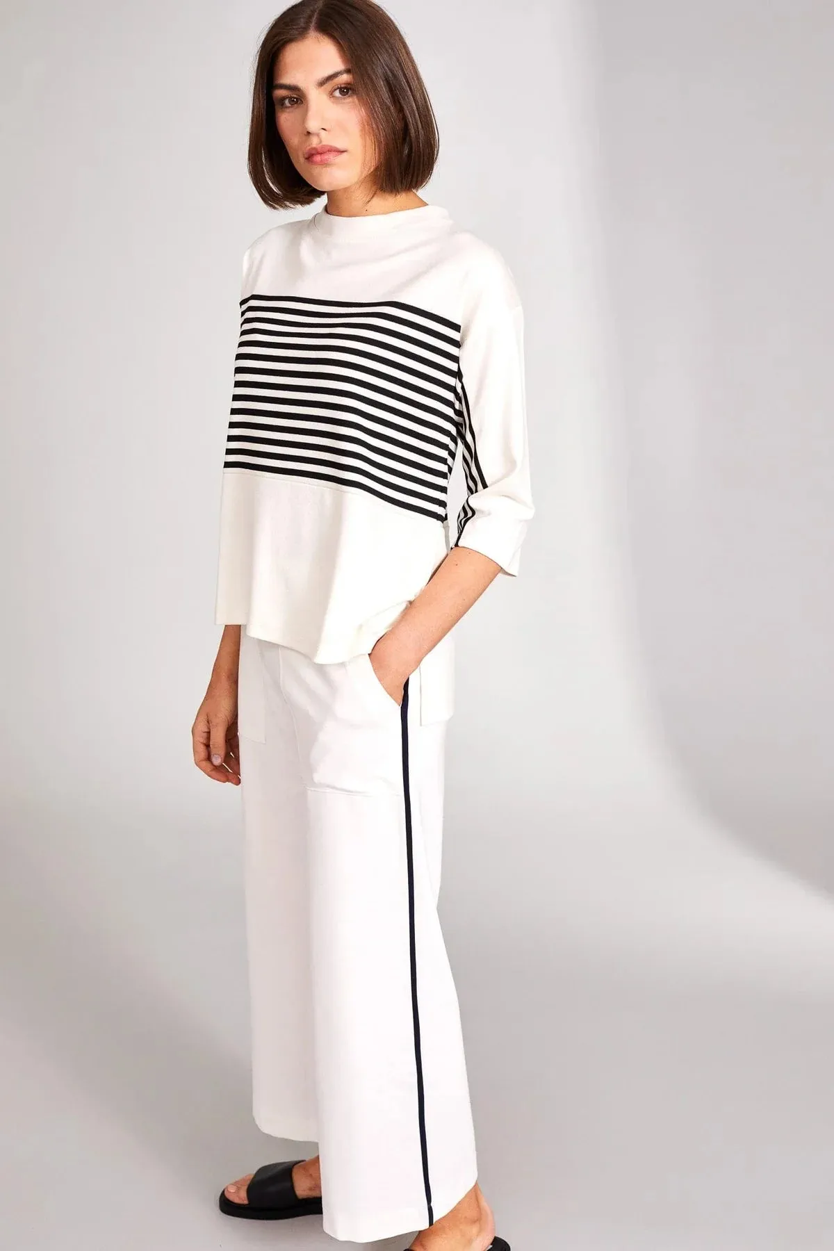 Continuous Stripe Top