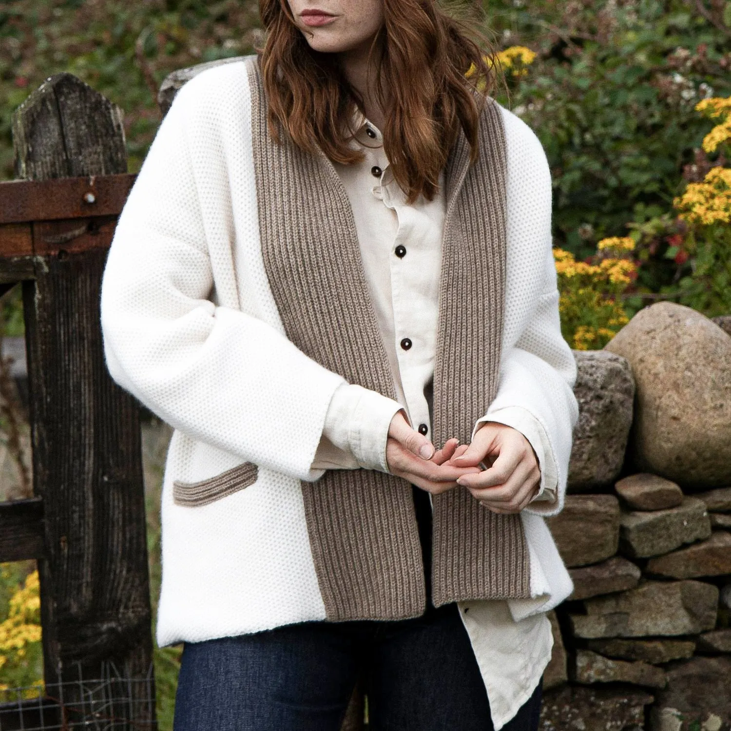 Women's Contrast Trim Cardigan